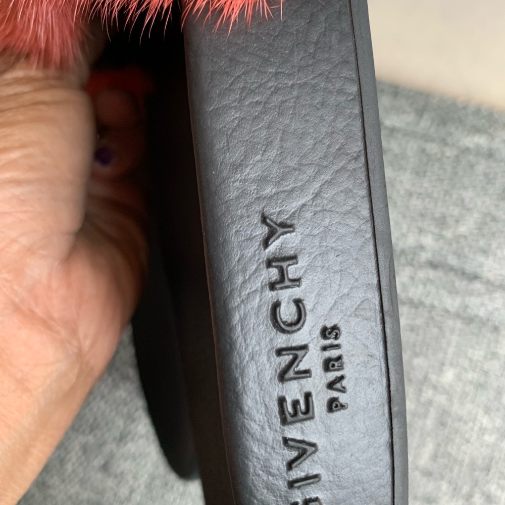 givenchy slides 9 - Picture 3 of 9